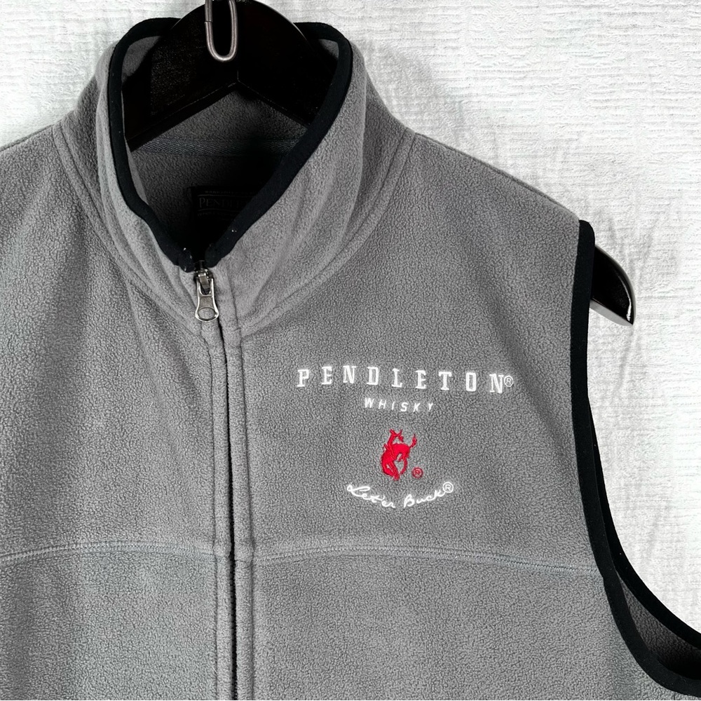Pendleton Woolen Mills Pendleton Whiskey Fleece M… - image 4